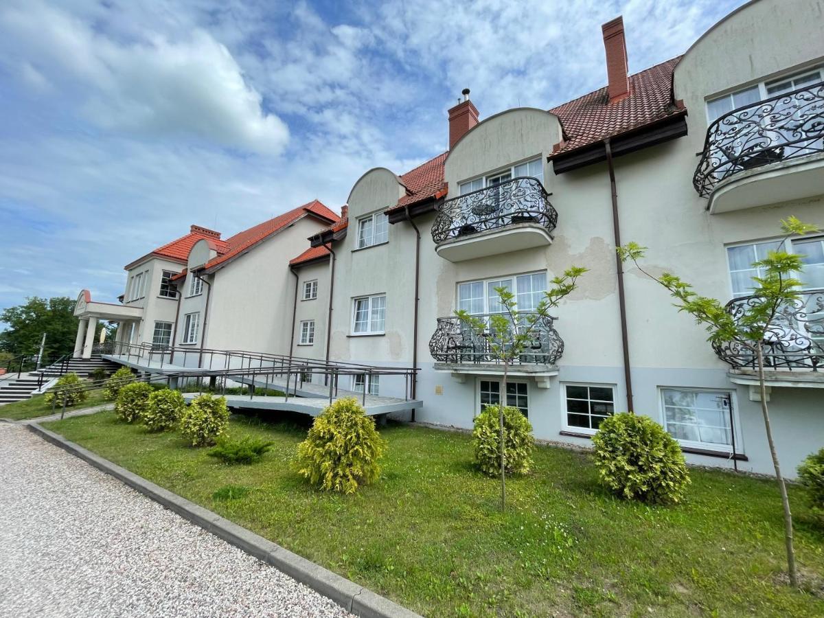 Apartamenty M&M Mikołajki エクステリア 写真