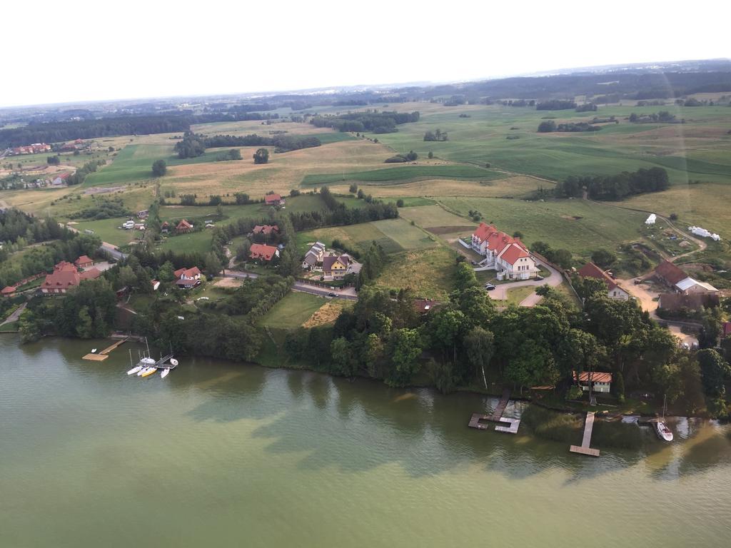 Apartamenty M&M Mikołajki エクステリア 写真