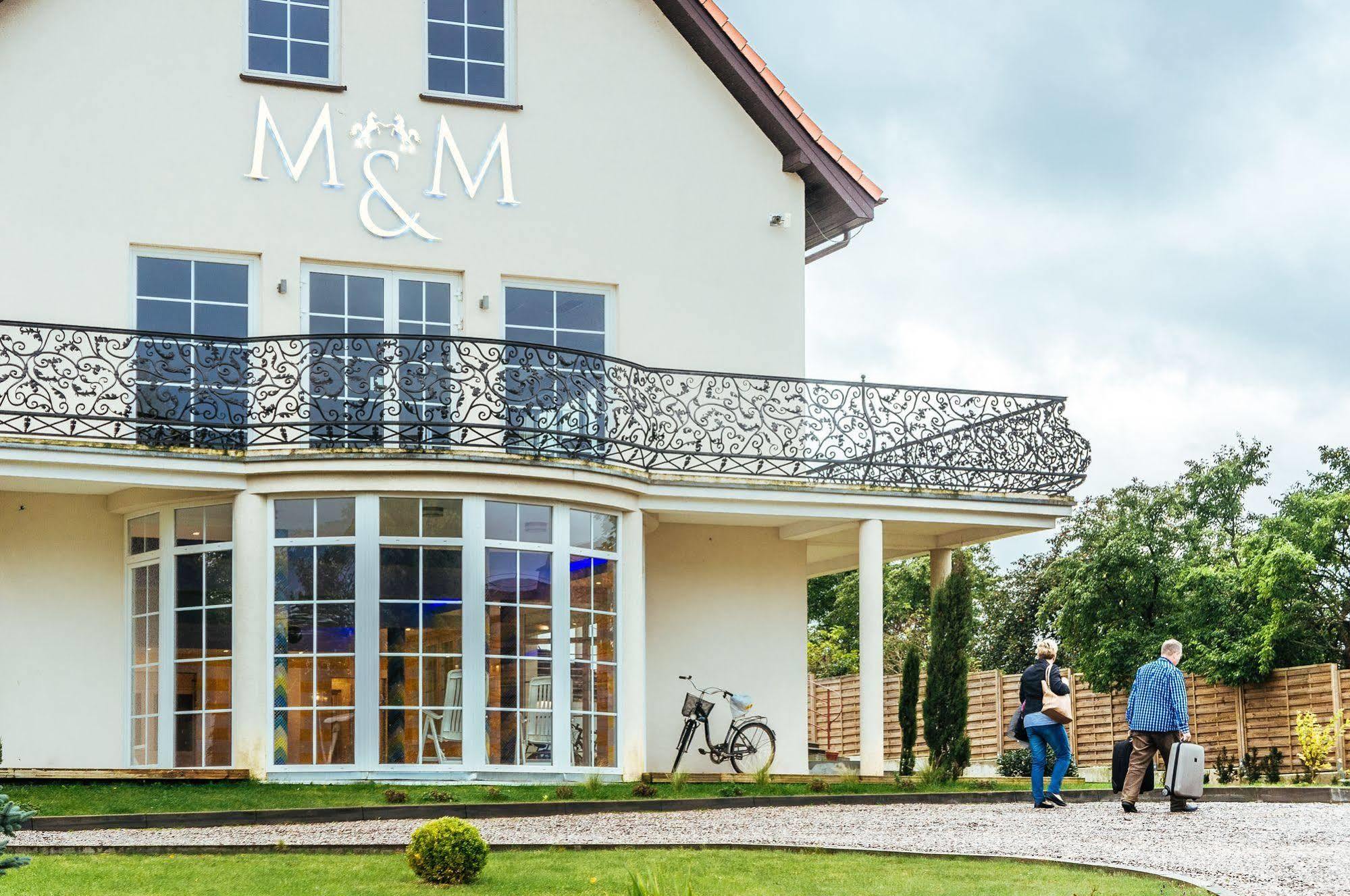Apartamenty M&M Mikołajki エクステリア 写真